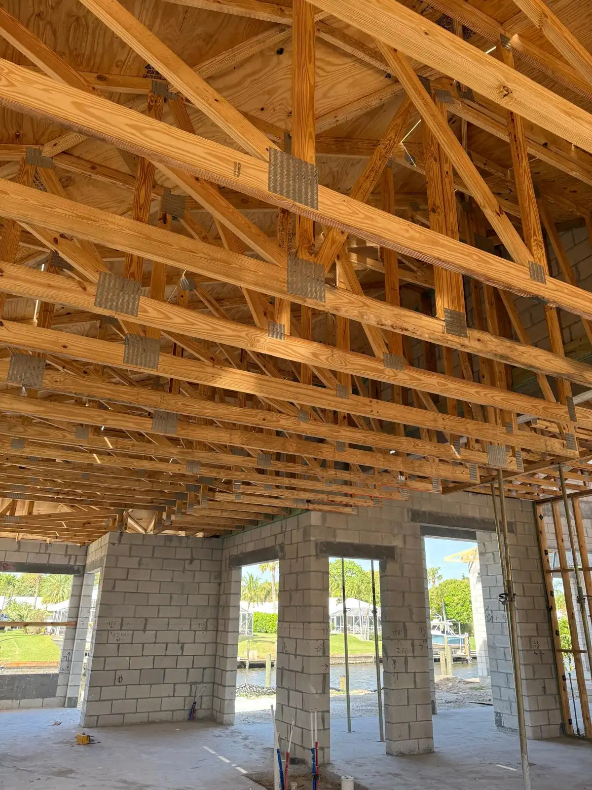 usnationaltruss.com